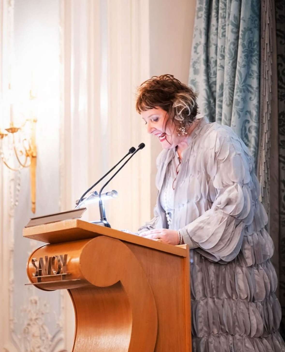 Ann-Marie Powell presenting the garden video of the year at the garden media guild awards 2023