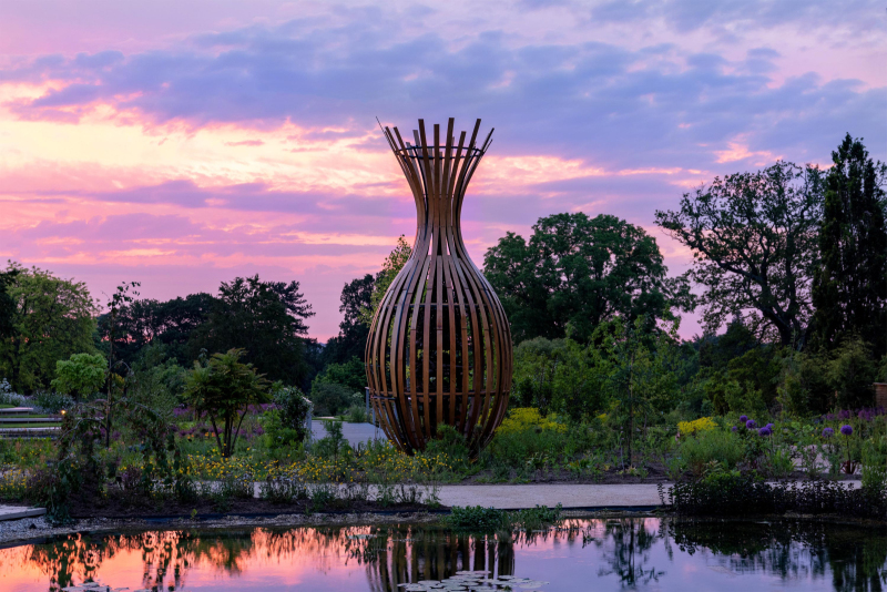 Tom Hare Sculpture and wildlife pond